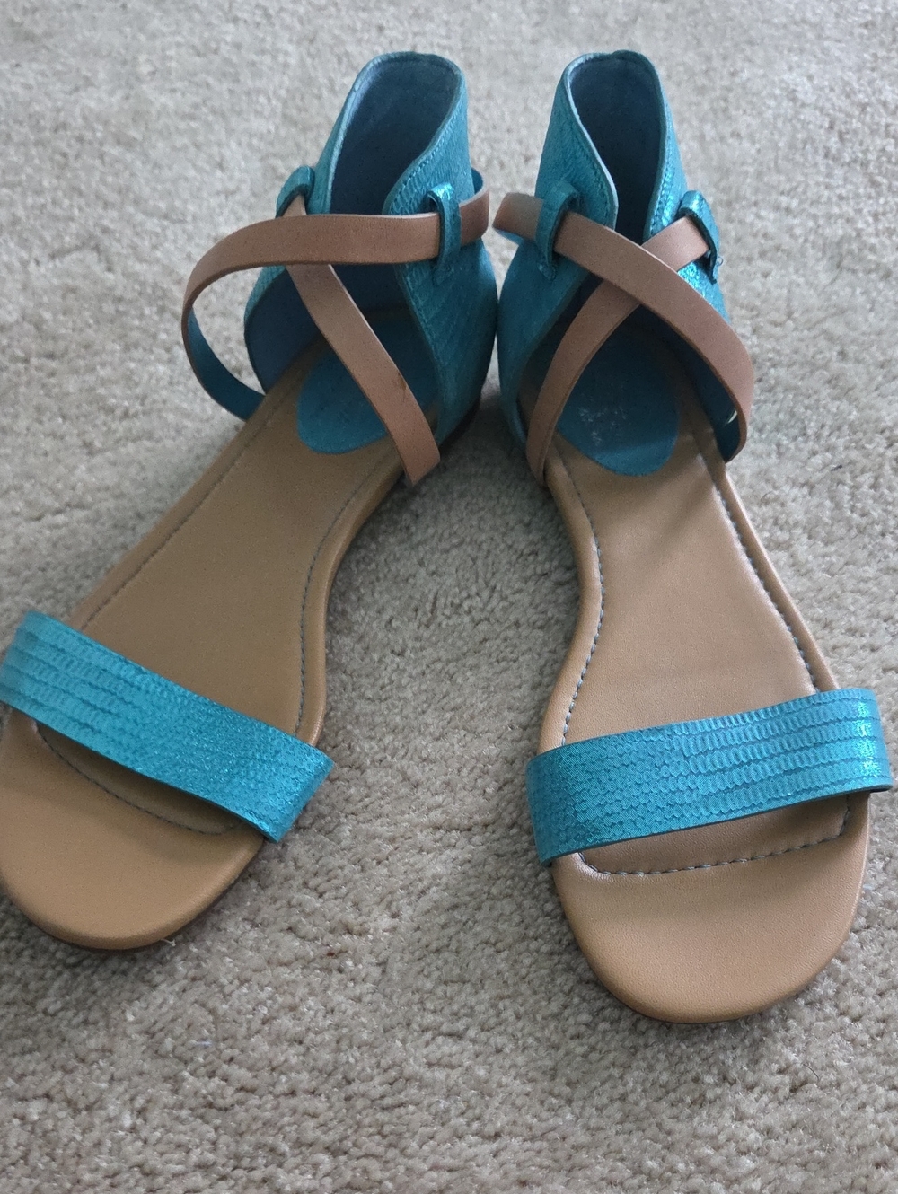 COLE HAAN SIZE 6.5 Women’s LEATHER Teal and Tan Strappy Flat Sandals